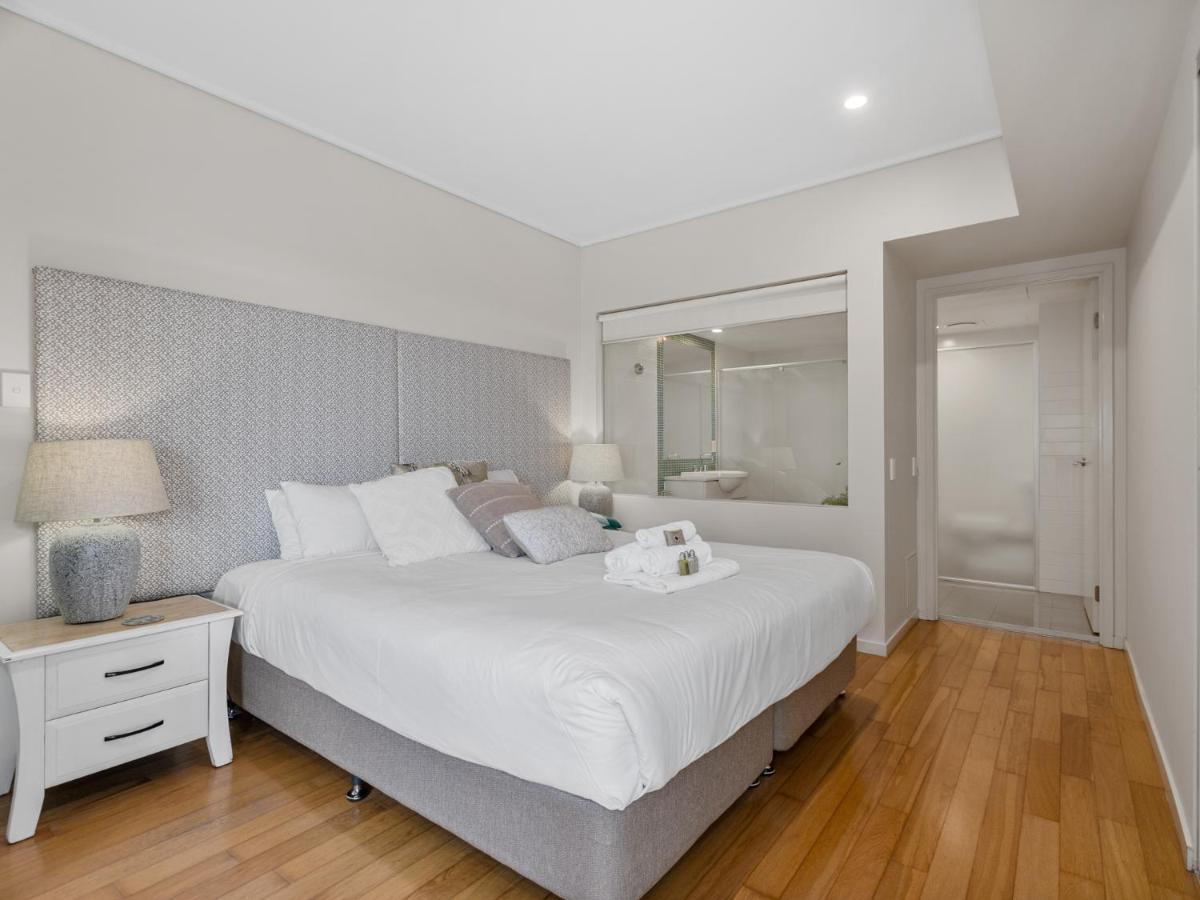 Resort Rooms At Bells Boulevard คิงส์คลิฟ ภายนอก รูปภาพ